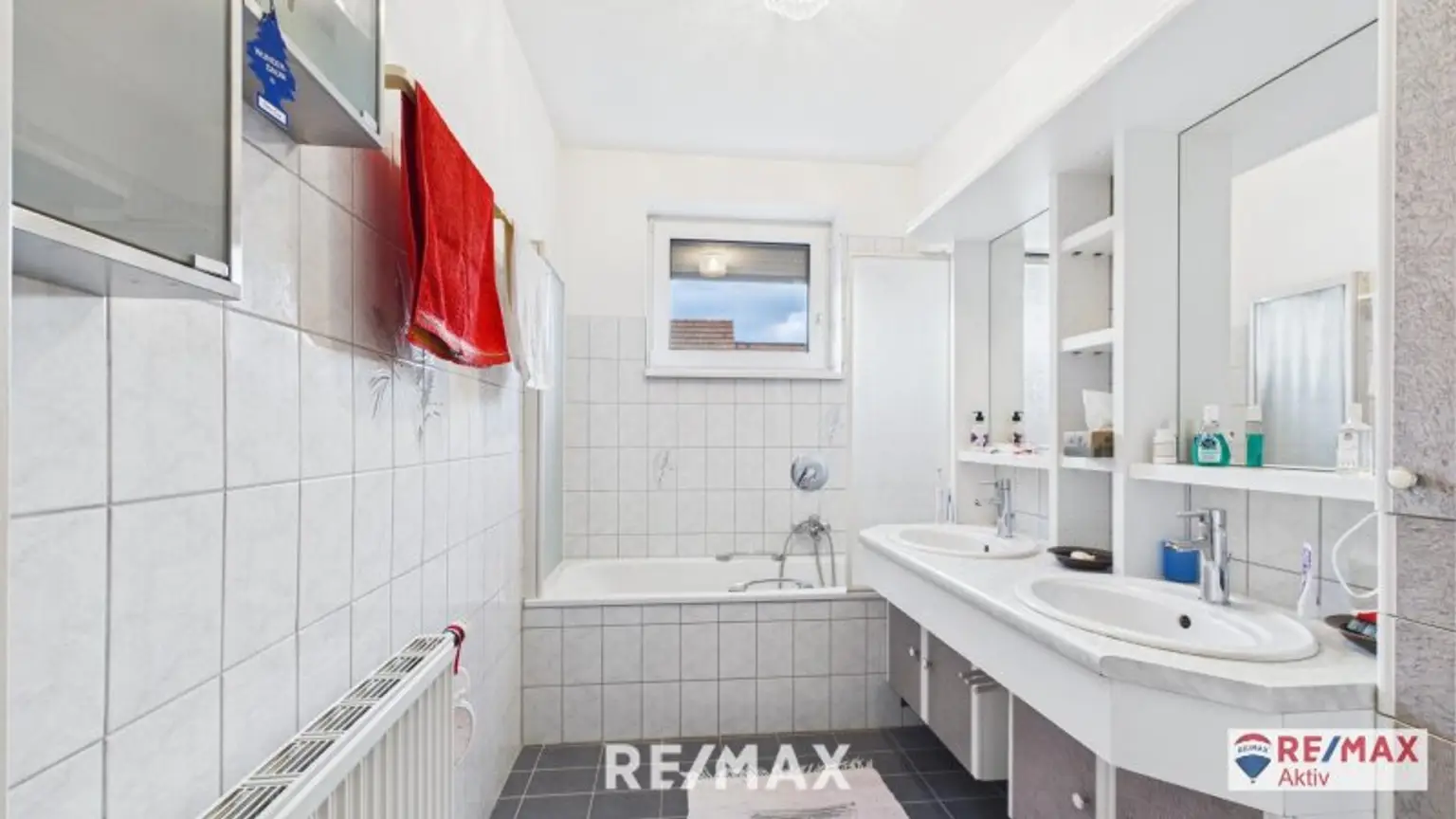 Badezimmer Erdgeschoss