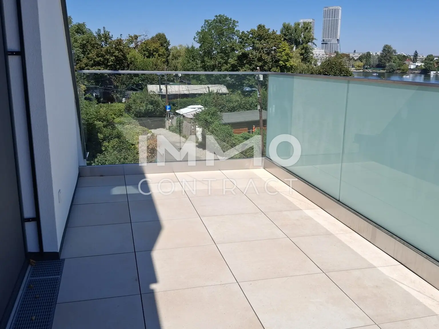 U1 Alte Donau! Eigengrund - 298m2 Garten! Provisionsfrei direkt am Wasser - Elevate your Lifestyle