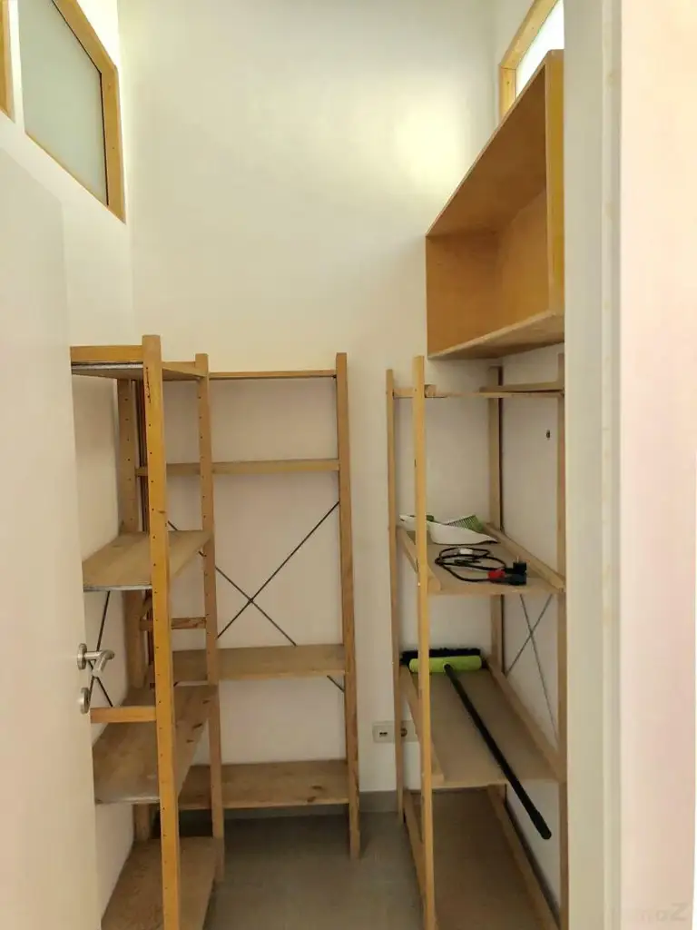 Sofortbezug: Portal-Geschäftslokal - Büro, barrierefrei - keine Gastronomie!