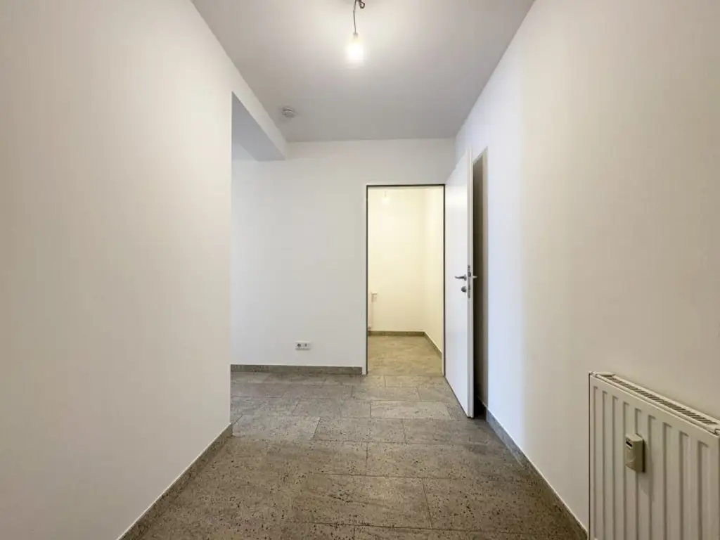 Neubau mit Balkon Richtung Innenhof | Stellplatz im KP inkludiert | ruhig & citynah bei Schmelz/Lugner City