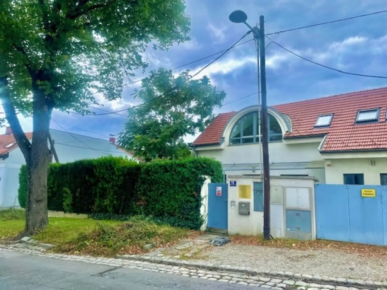 EIGENTUMSWOHNUNG mit herrliche TERRASSE & Garten- ELEGANTE 2-Zimmer-Wohnung in Top Lage von STAMMERSDORF!