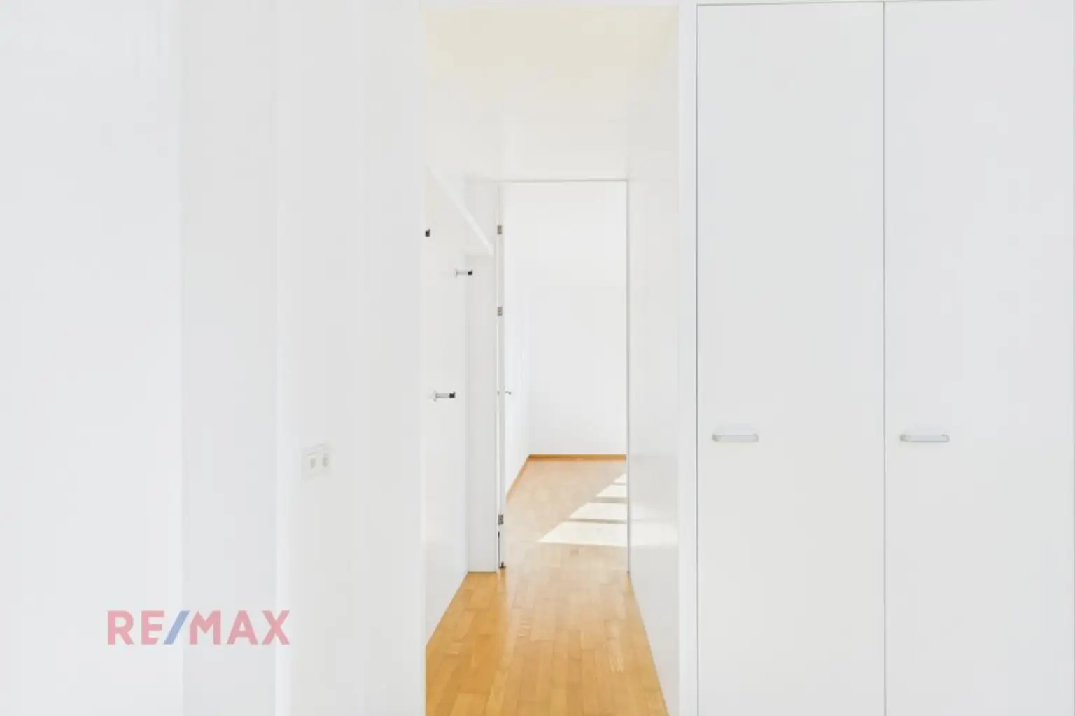 Innenstadt-Luxus: 247 m² pure Eleganz auf zwei Wohnebenen