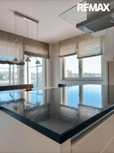 Wohnen am Wasser - ca. 189 m² Wohnfläche & direkter Seezugang auf Pachtgrund!