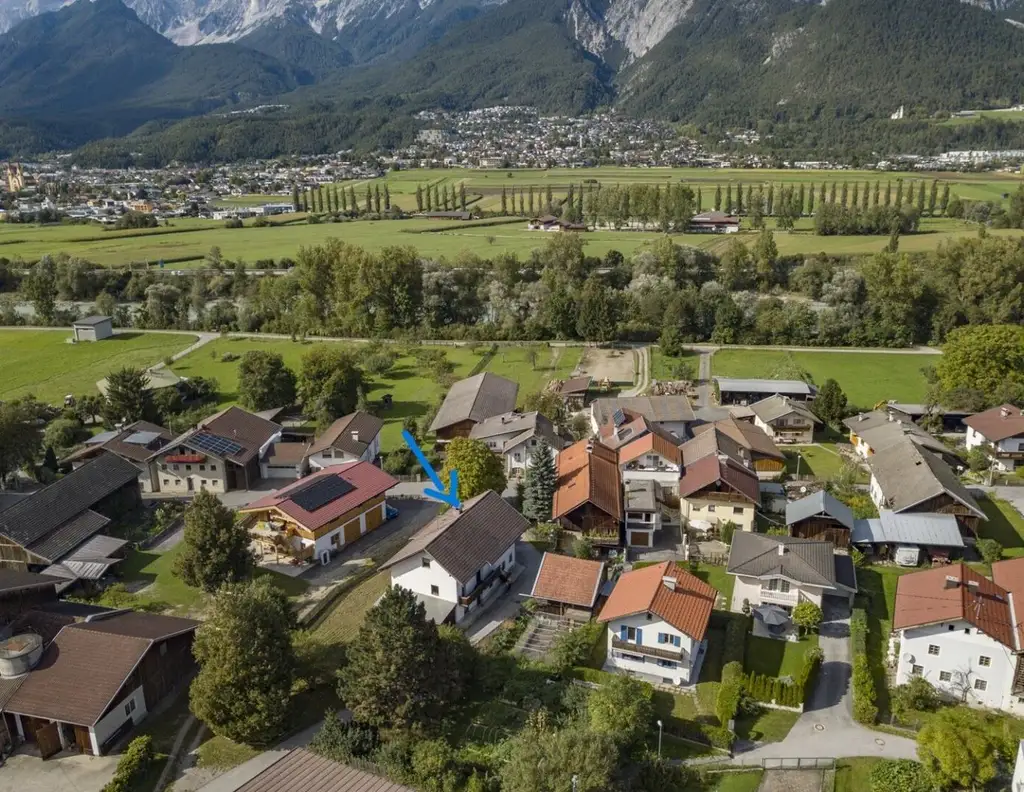Herrlich, sonniges Baugrundstück (mit Altbestand) in absoluter Ruhelage in Oberhofen