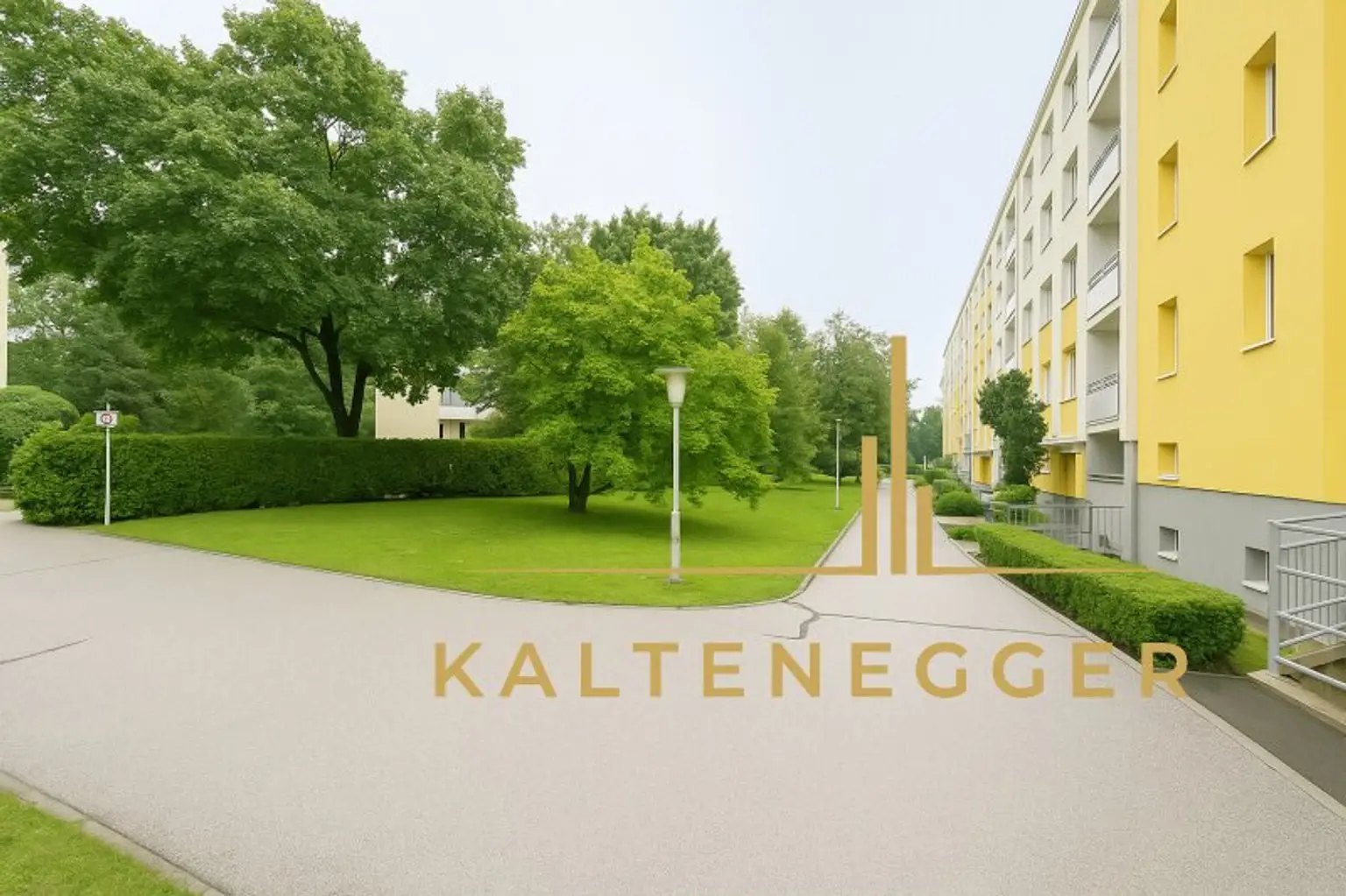 Helle 2-Zimmer-Wohnung mit Loggia nahe Zentrum von Baden