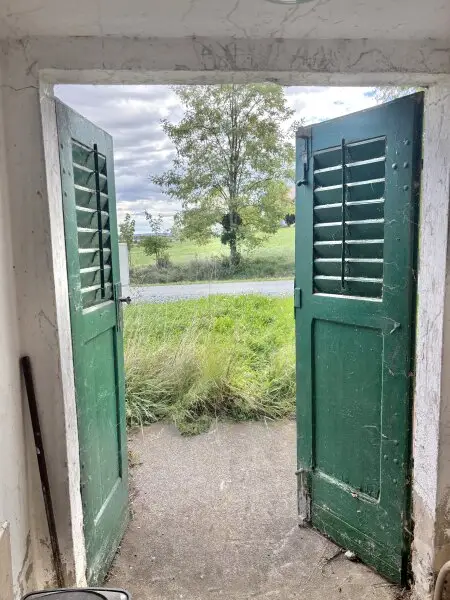 ** FÜR GENIESSER **  Schickes Kellerstöckl mit feiner Ausstattung am Gaaser Weinberg !!