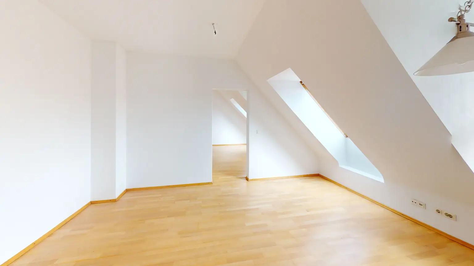 3-Zimmer-Dachgeschosswohnung mit zugeteilter Dachterrassenfläche
