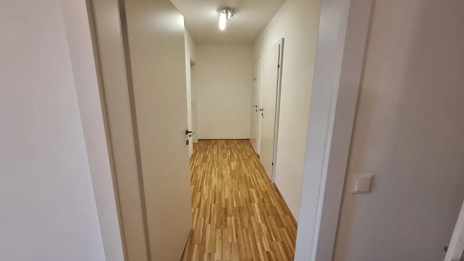 Qq | ++ HOCHWERTIG & GERÄUMIG ++ VIER Zimmer mit großer TERRASSE | Prima Service Immobilien