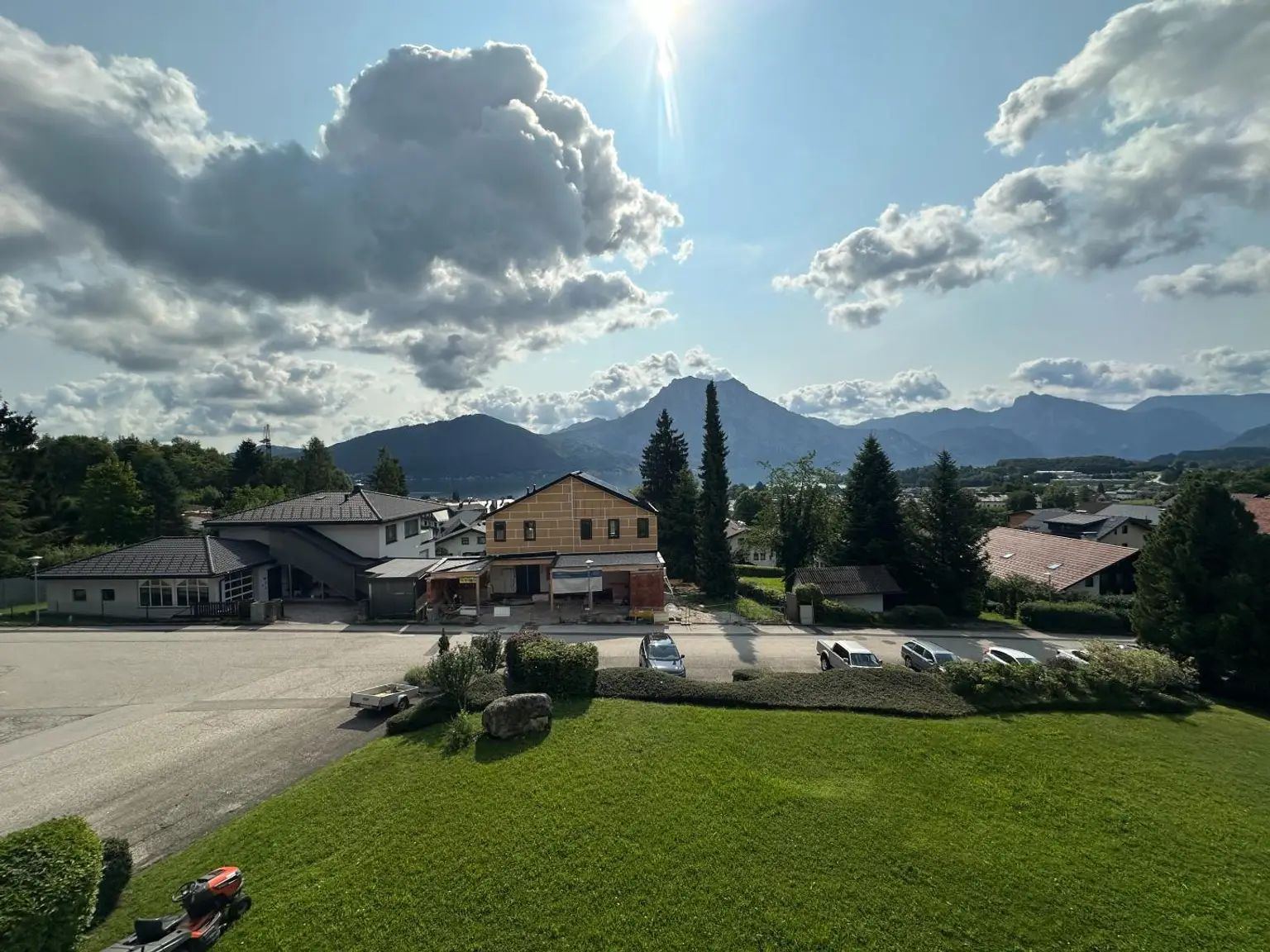 2-Zimmer Mietwohnung mit wunderbarem See-  und Traunsteinblick