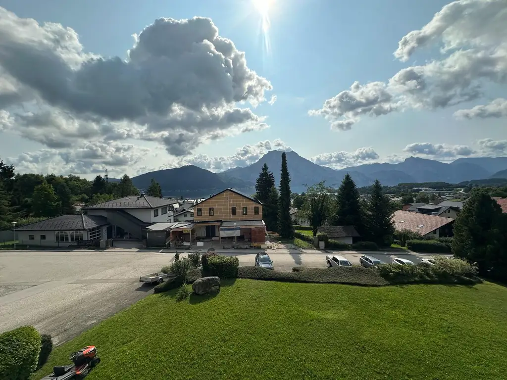 2-Zimmer Mietwohnung mit wunderbarem See-  und Traunsteinblick