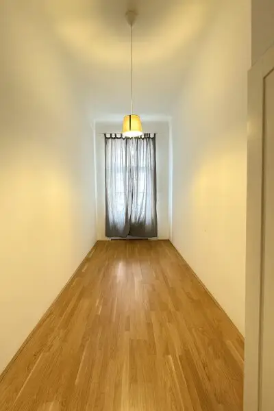 Exklusives Altbau-Juwel im 2. Bezirk – großzügige 6-Zimmer-Wohnung