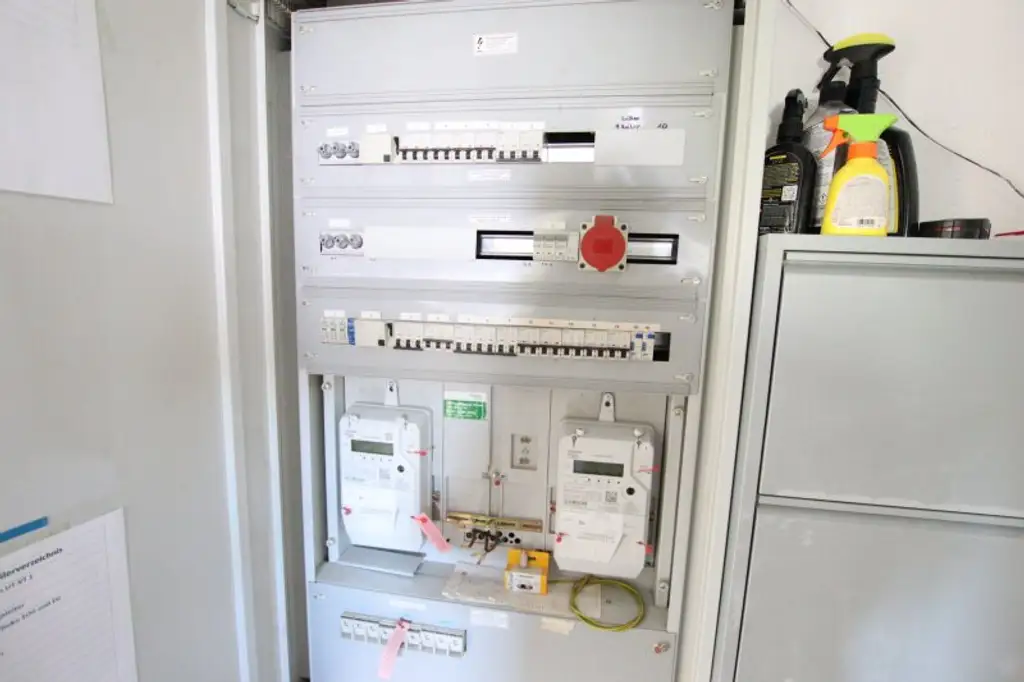 Teilsaniertes 350m² Mehrfamilienhaus/Zinshaus mit 4 Wohnungen in Maria Saal - Ratzendorf - nicht vermietet