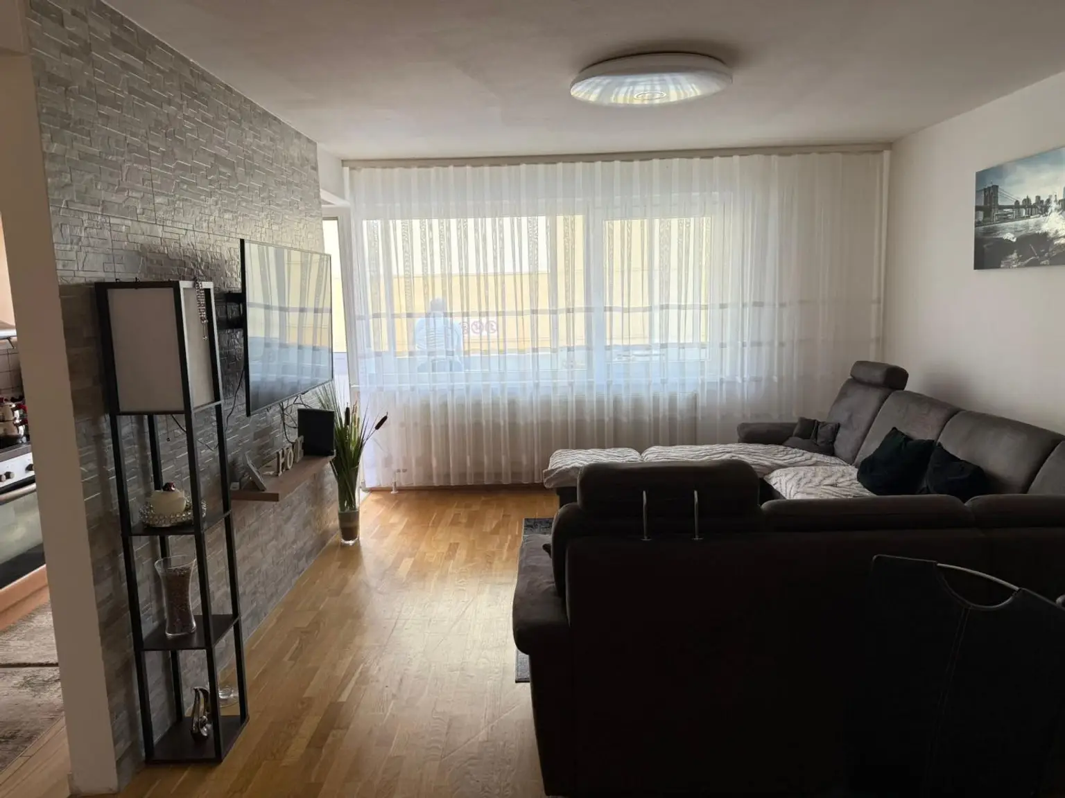Moderne Eigentumswohnung in Wels – 4 Zimmer, Loggia & hochwertig saniert