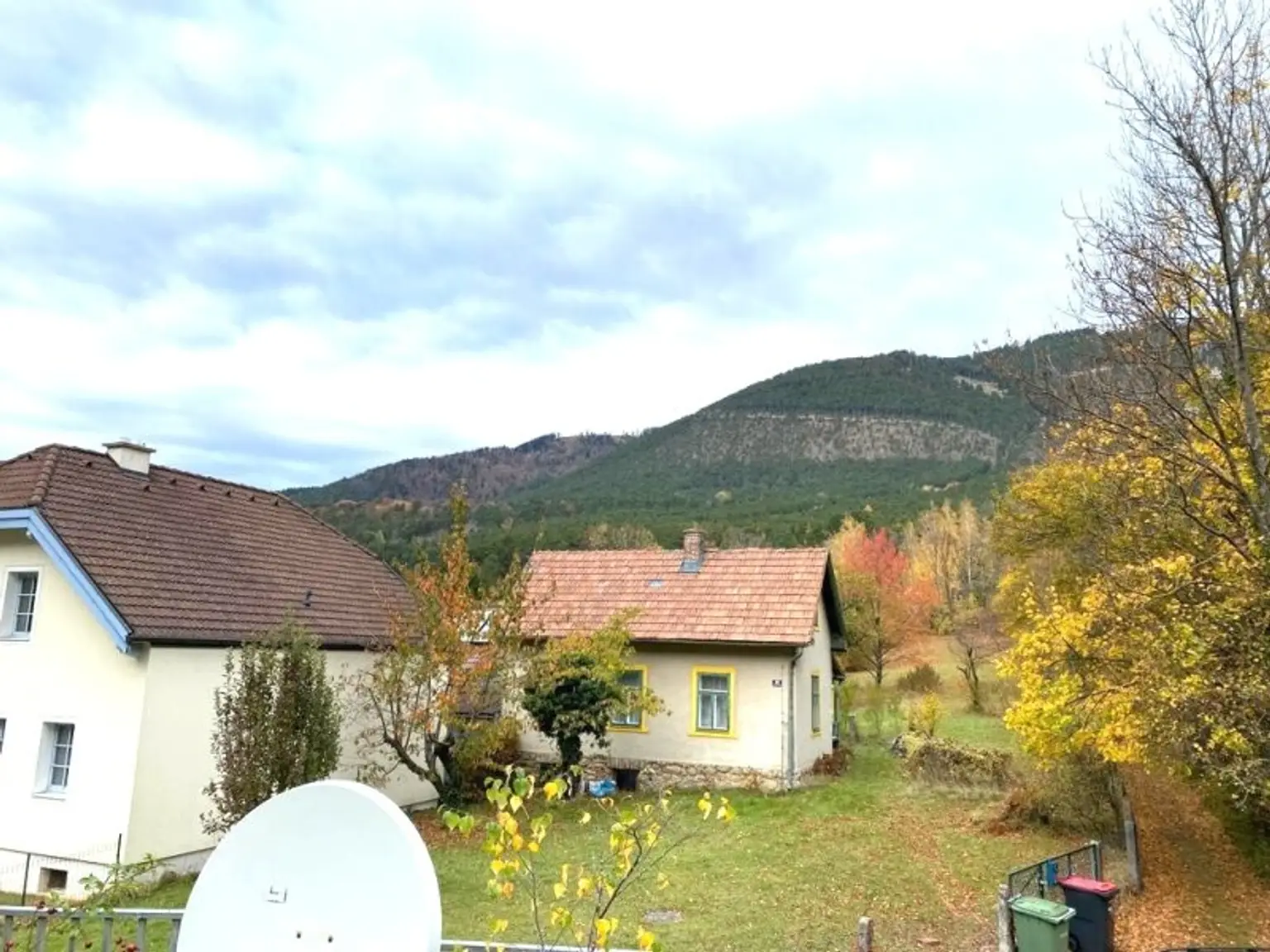KLEINES HAUS BEIM SCHNEEBERG