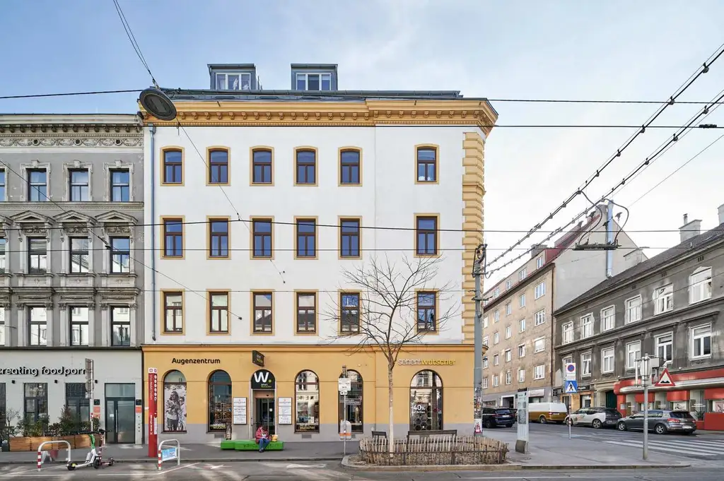 Ideal für Paare oder kleine Familien – frisch renovierte 3-Zimmer-Altbau Wohnung