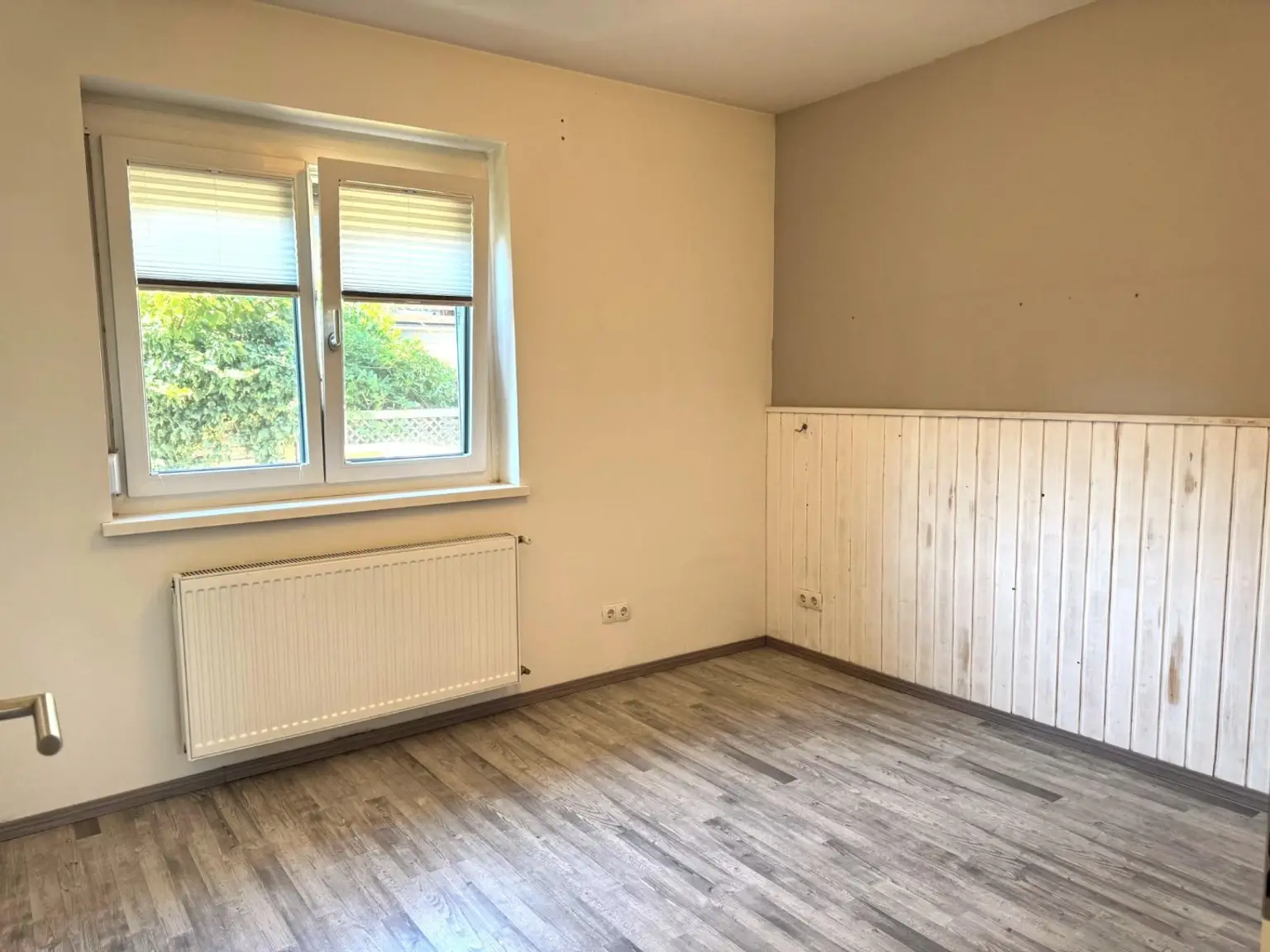 Schlafzimmer.