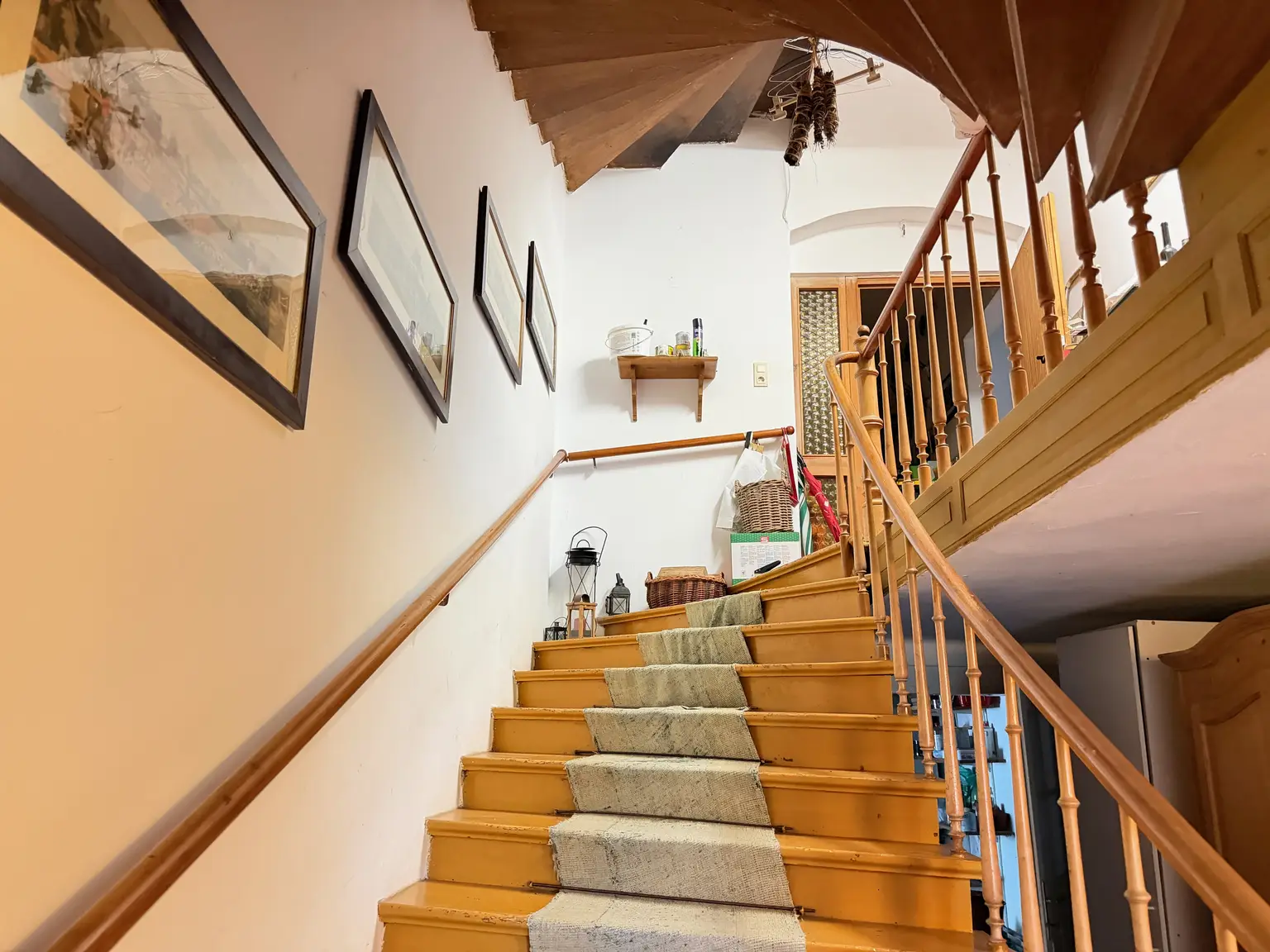 Grundstück mit historischem Bestand und Blick zum Siriuskogel – Potenzial für Villa oder Doppelhaus
