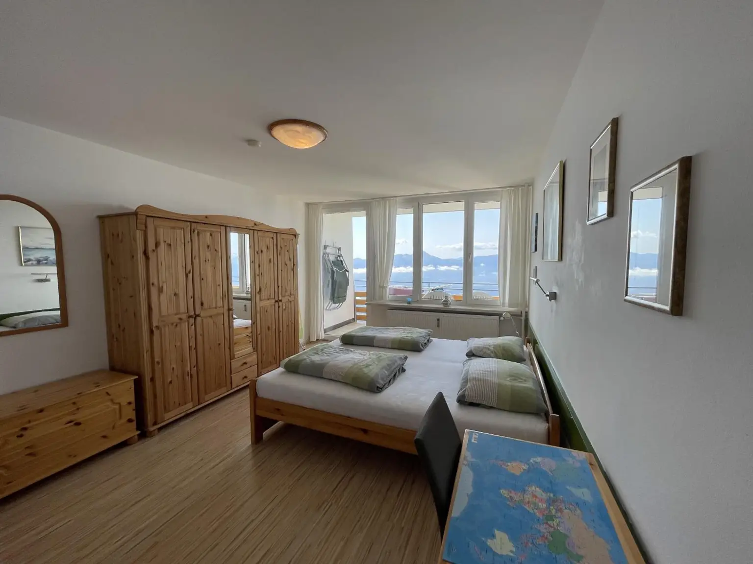 Schöne Ferienwohnung auf der Gerlitzen mit Blick auf den Ossiacher See