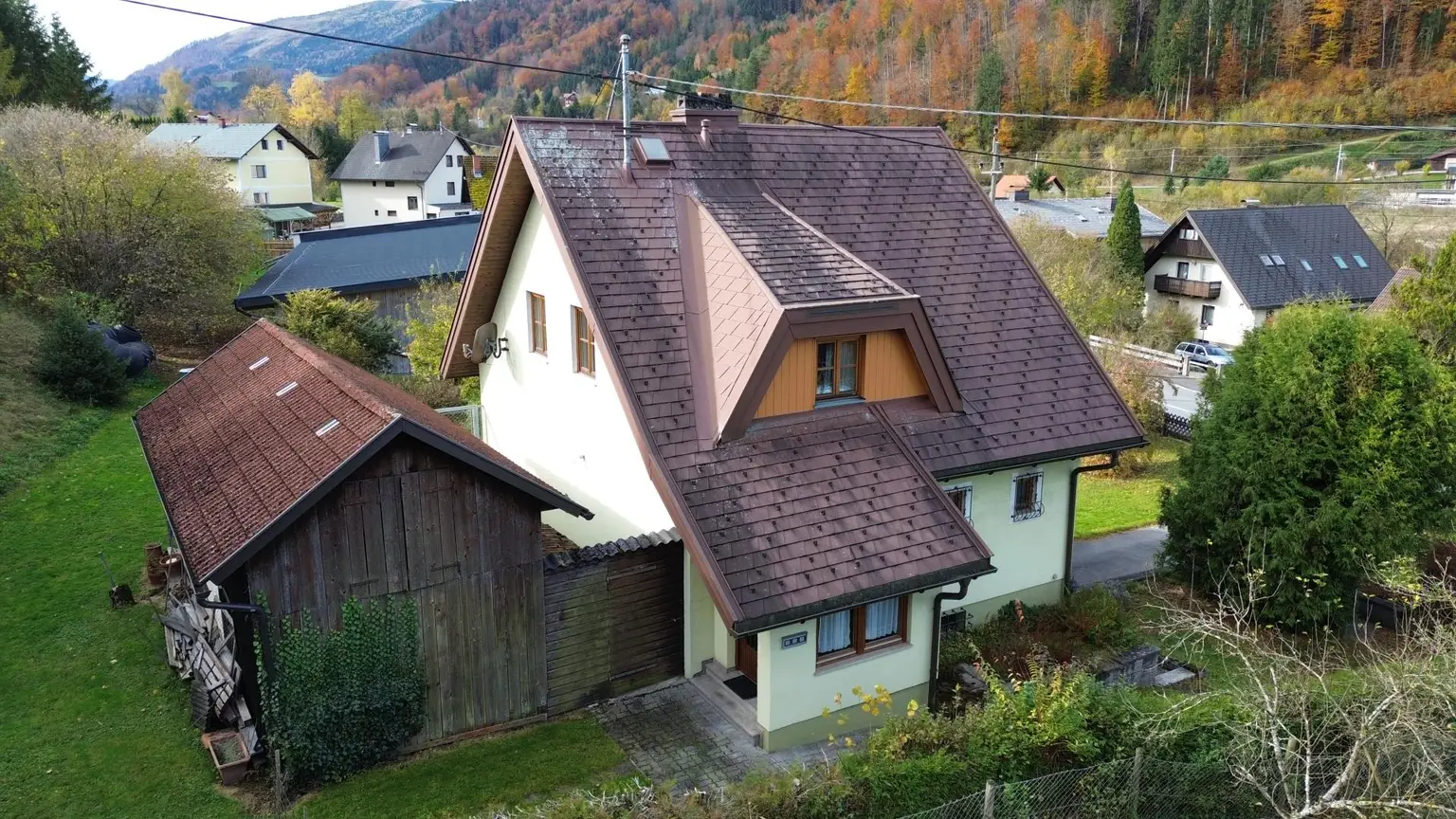 Gemütliches Einfamilienhaus mit großem Grundstück