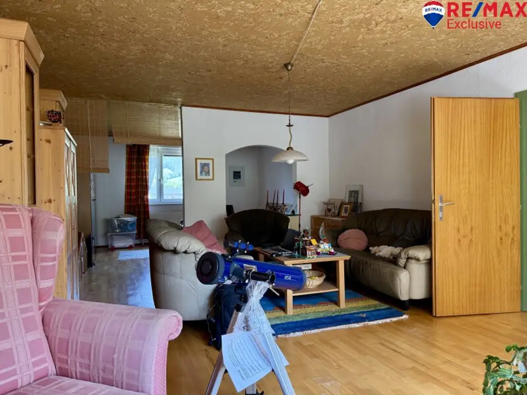 Bergzauber – Einfamilienhaus mit 158 m² Wfl. & 5.104 m² Grund in Puchberg am Schneeberg!