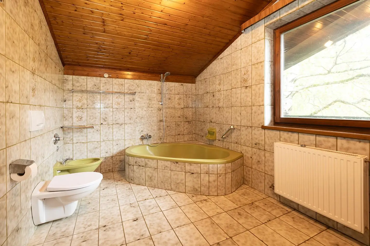 Einfamilienhaus mit Potenzial & großem Garten in Goldegg