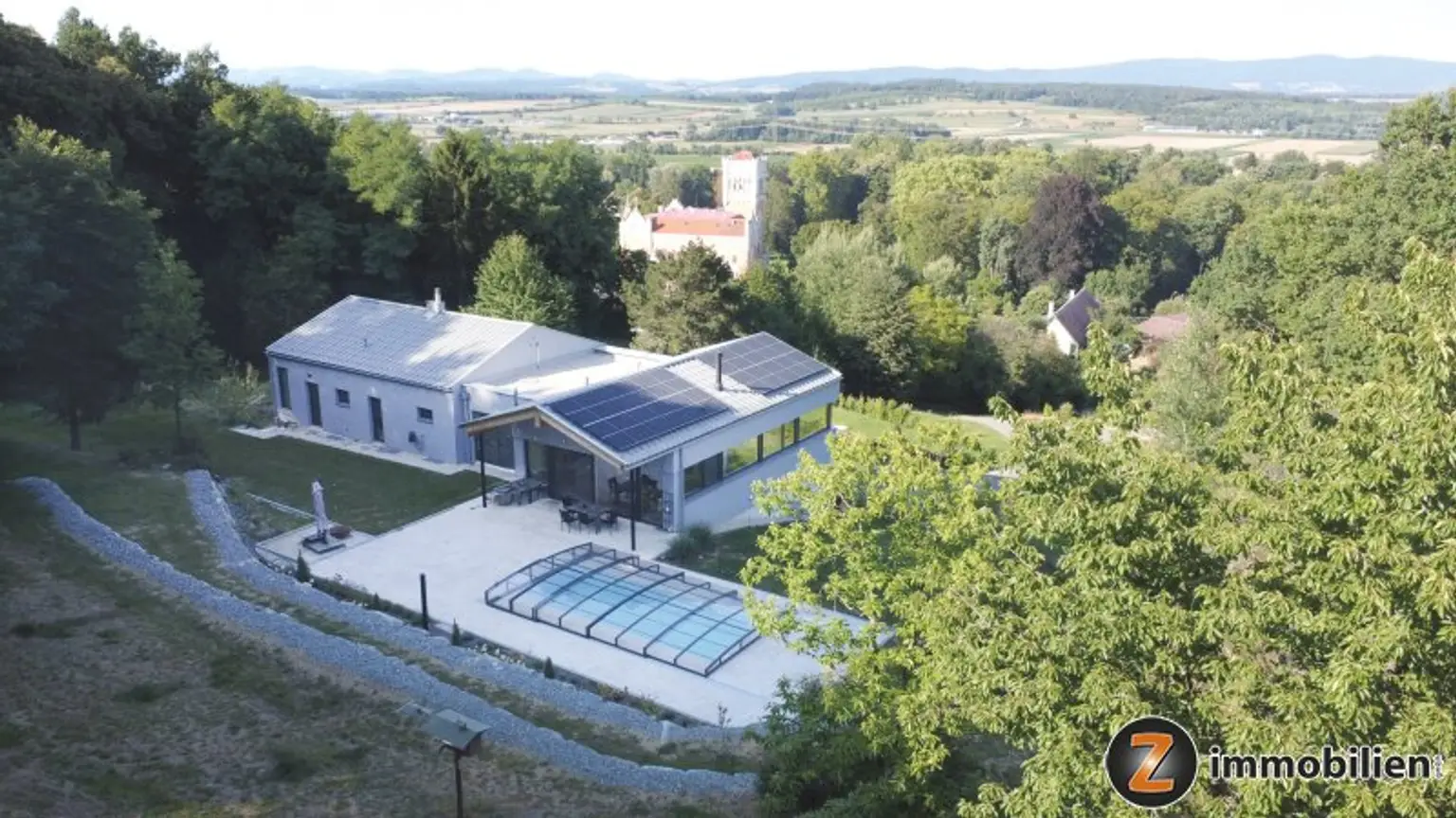 Exklusives Haus mit Schlossblick in traumhafter Einzellage!