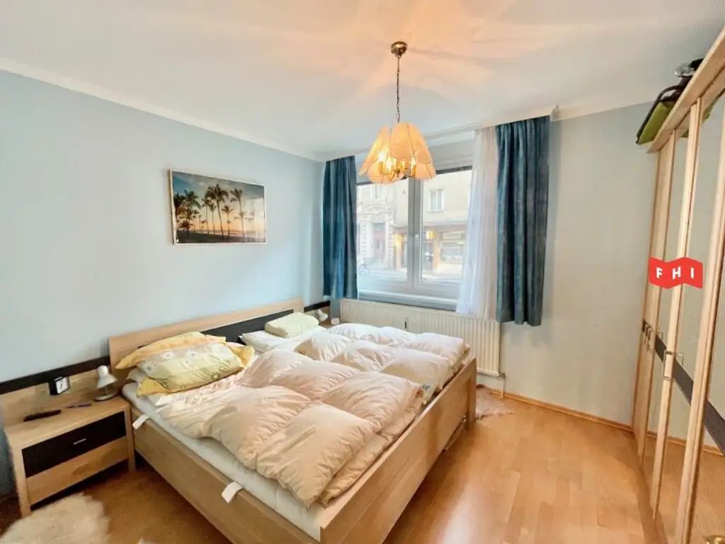 Südwestseitige 3 Zimmer Eigentumswohnung mit Loggia, Klimaanlage, Autoabstellplatz & PV-Balkonkraftwerk.