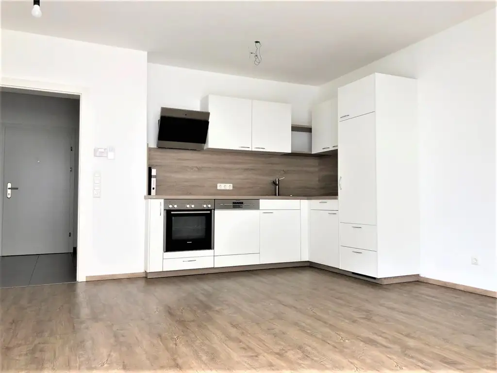 Perg (Stifterstraße): 3-Zimmerwohnung ca. 70 m² + große LOGGIA  + 2 Autoabstellplätze