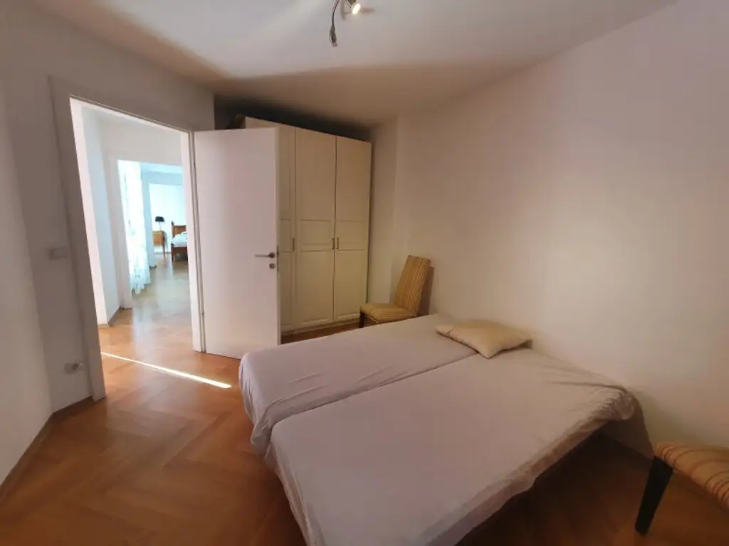 DACHTERRASSENMIETE, Nähe Börse / Rudolfsplatz - teilmöbliert