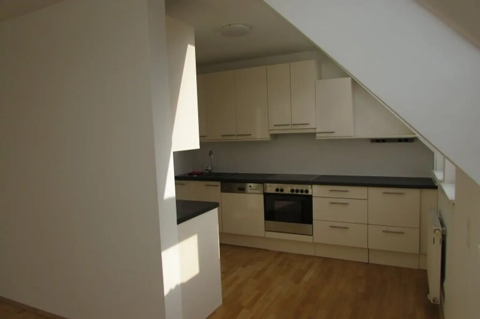 *****Neuvermietung  einer 2-Zimmer Wohnung*****