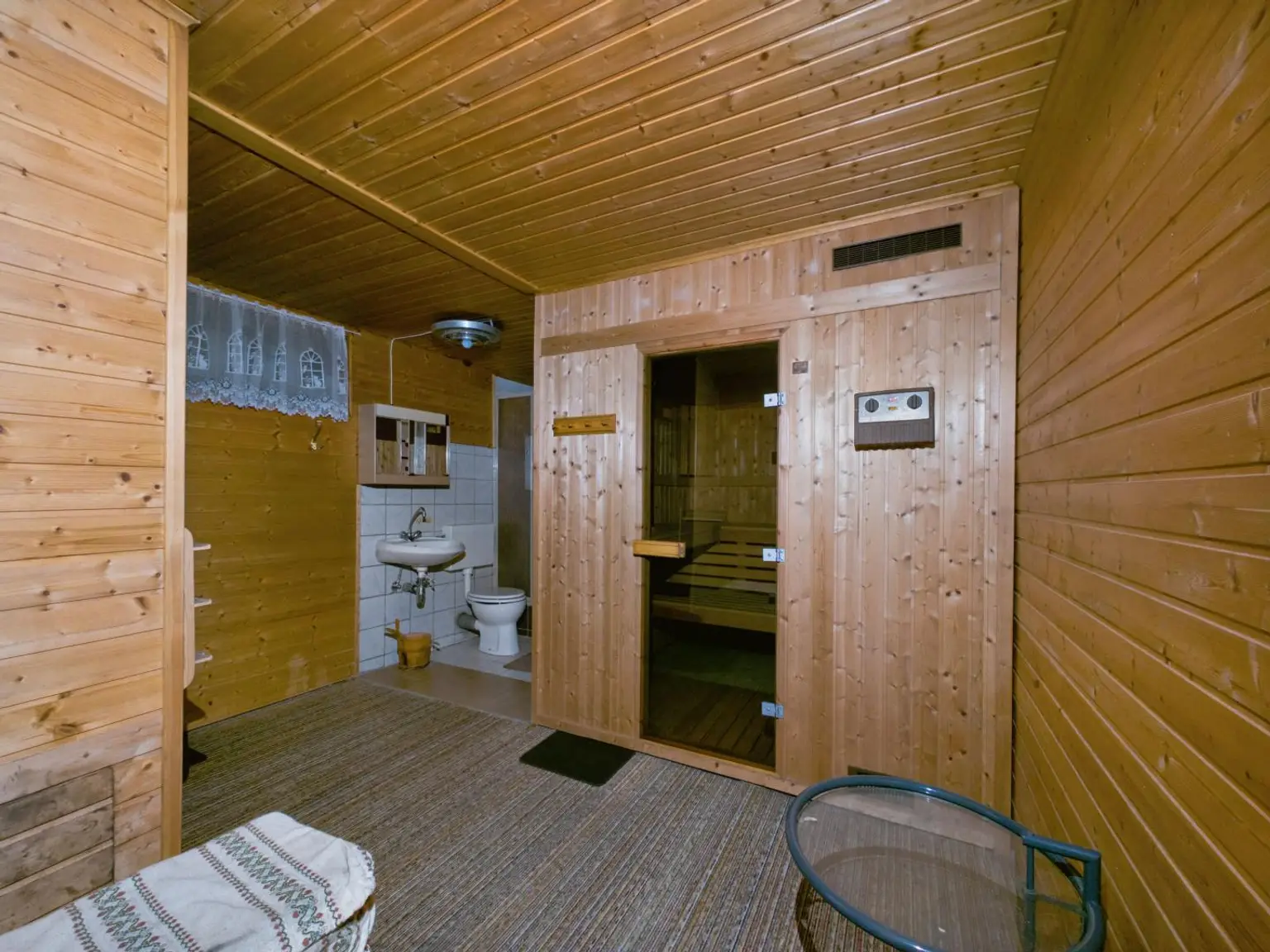 Neusiedl/See, Kellerraum m. Sauna