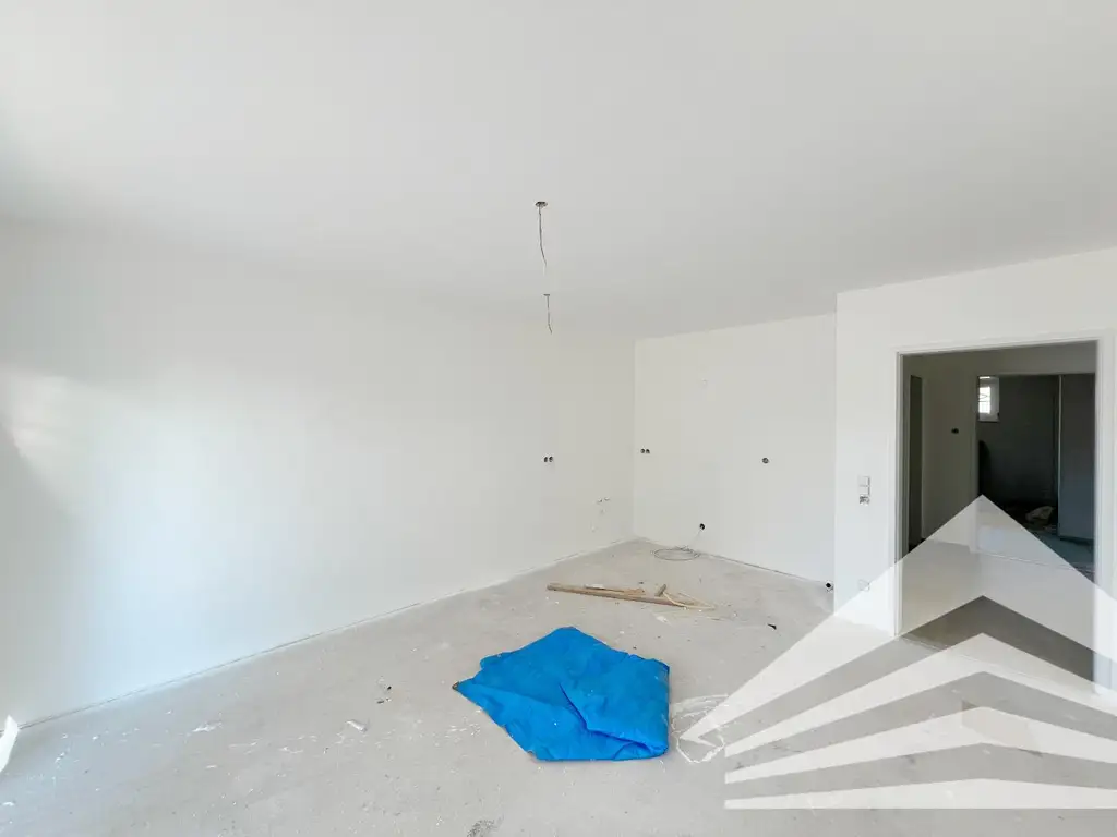 Perfekt aufgeteilte 2-Zimmer Wohnung mit großem Balkon in Puchenau!
