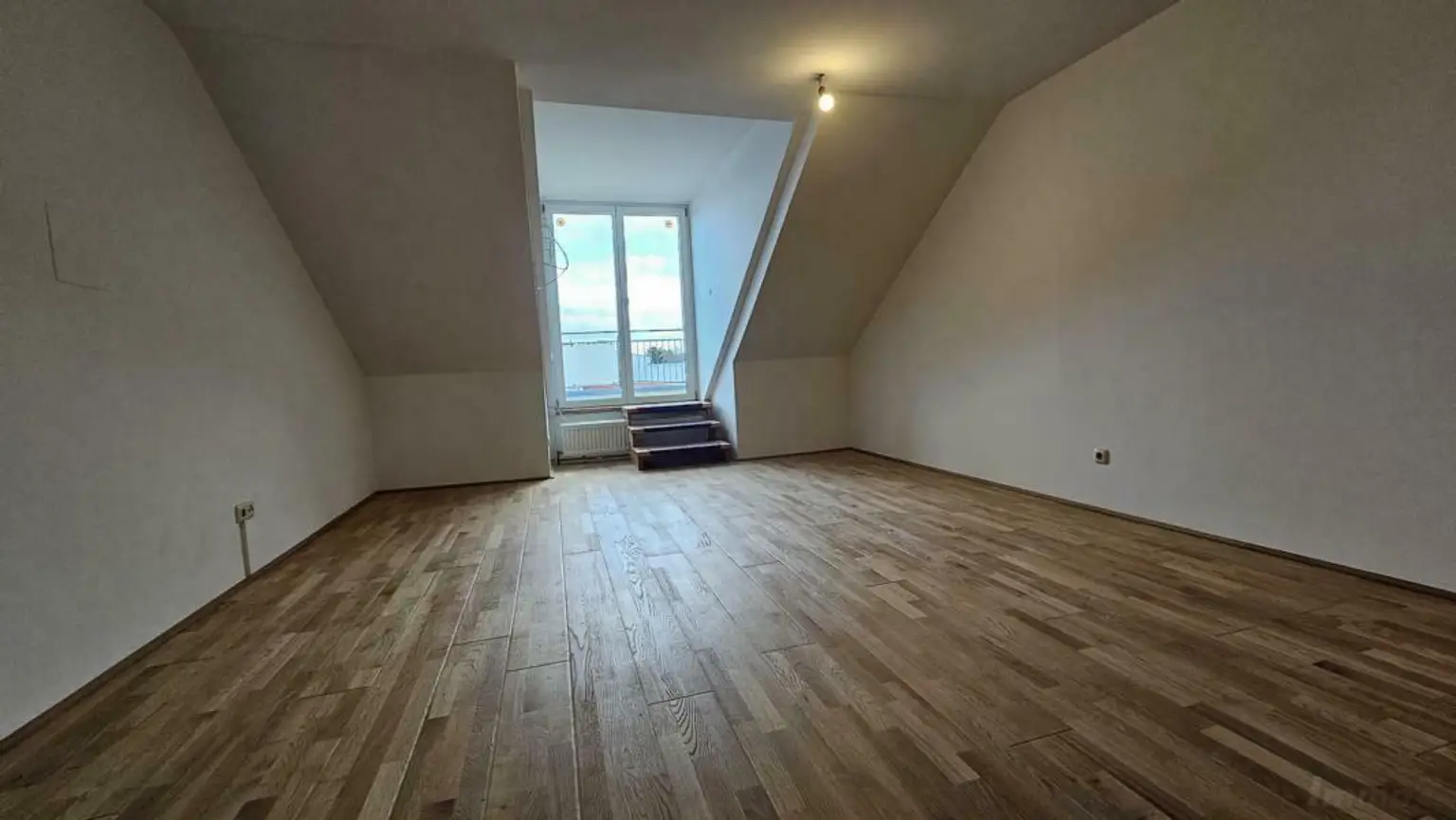 großzügiger Wohnbereich