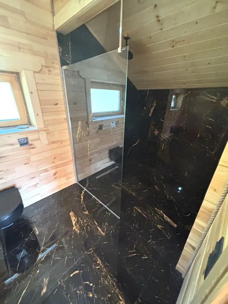 NAGELNEUES! "SCHWEDENHAUS" VOM ARCHITEKTEN! SEENAHE! SEEBLICK! NAHE "NASSFELD!