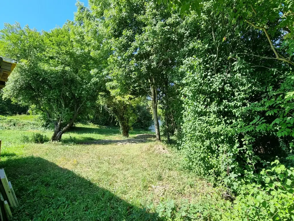 BAUGRUND IN SONNIGER, BELIEBTER LAGE
