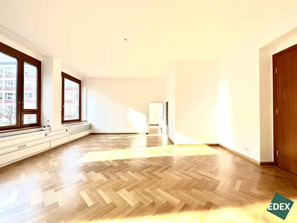 Top Büro in der Börse!