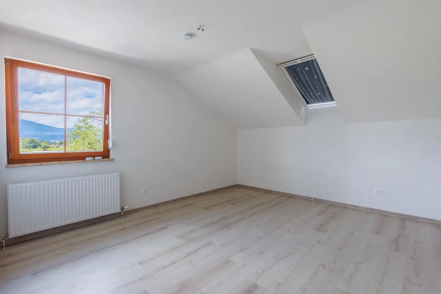 Attraktives Zuhause in Seenähe, durchdacht, hell, wertbeständig