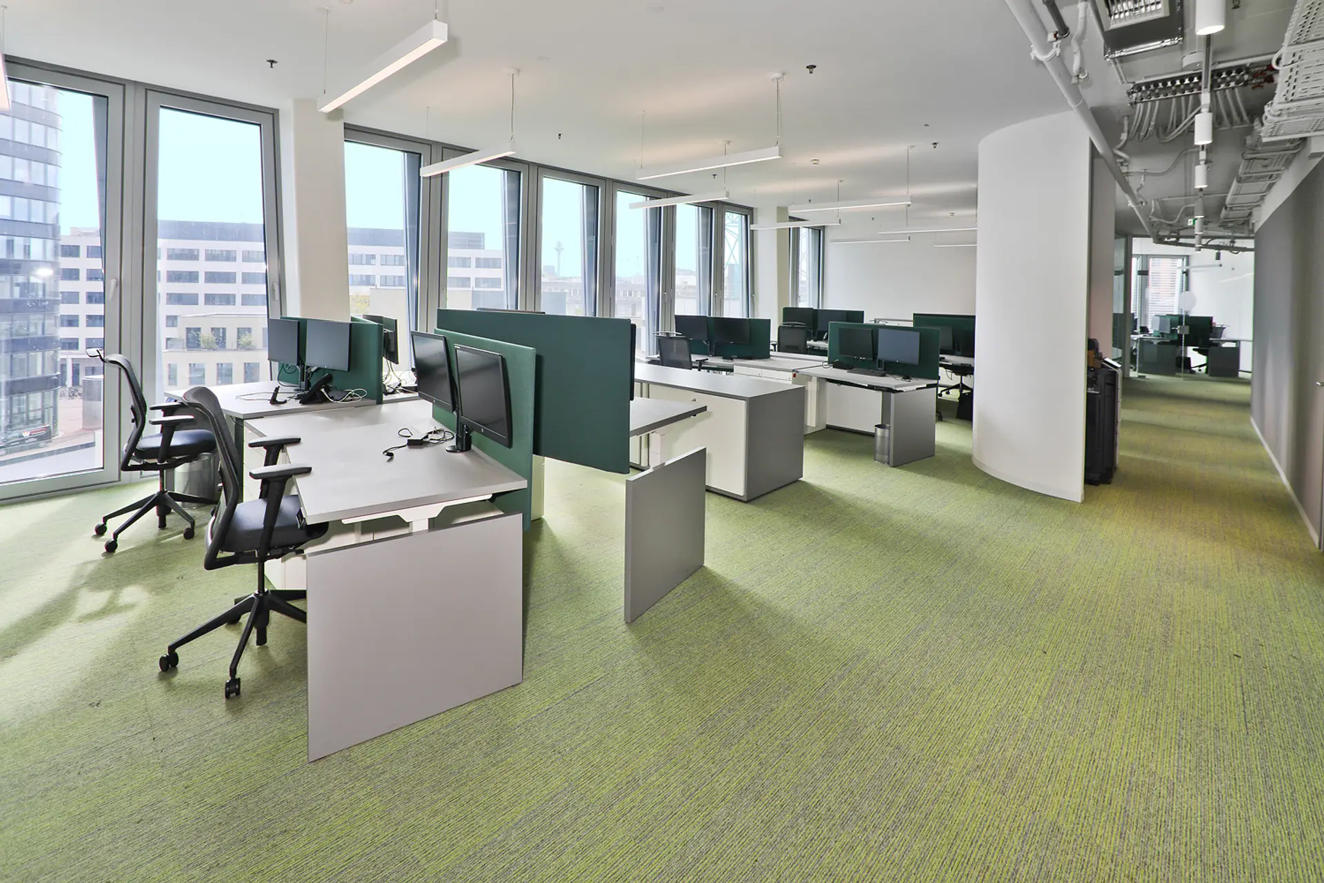 AUSTRO TOWER Büro 1