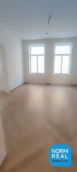 ERSTBEZUG Balkonwohnung