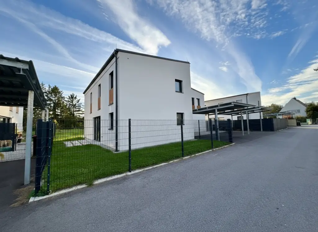 Weihnachten im neuen Eigenheim: Idyllische Doppelhaushälfte in absoluter Ruhelage! Mietkauf auch möglich!