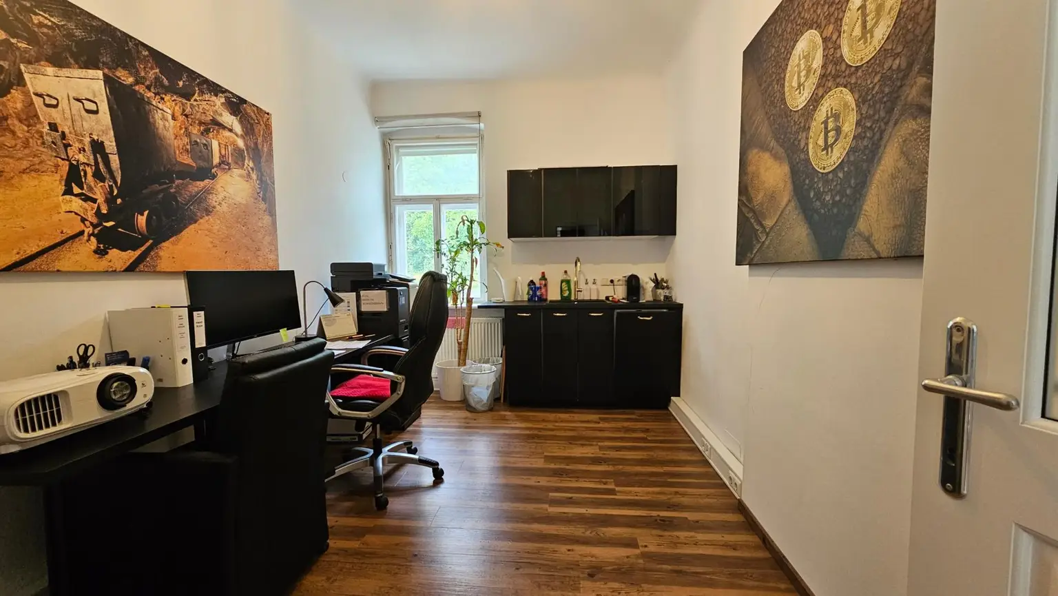 Schönes Büro In Gerichtsnähe
