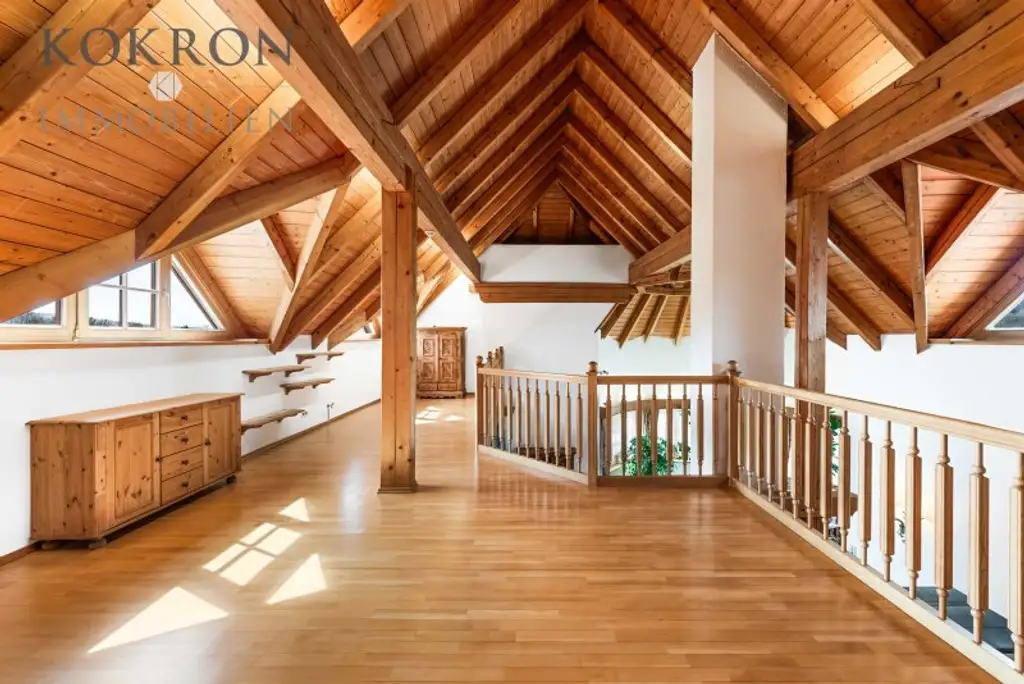 Familiensitz - großzügiges Anwesen für exklusive Ansprüche