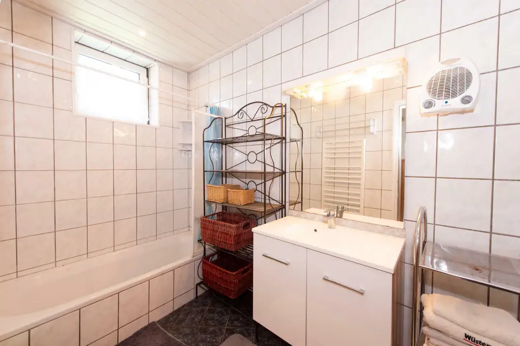 Laßnitzhöhe: Grundstück im Wert von € 430.000 + 509 m² Haus – alles zusammen nur € 595.000! Haus fast geschenkt!