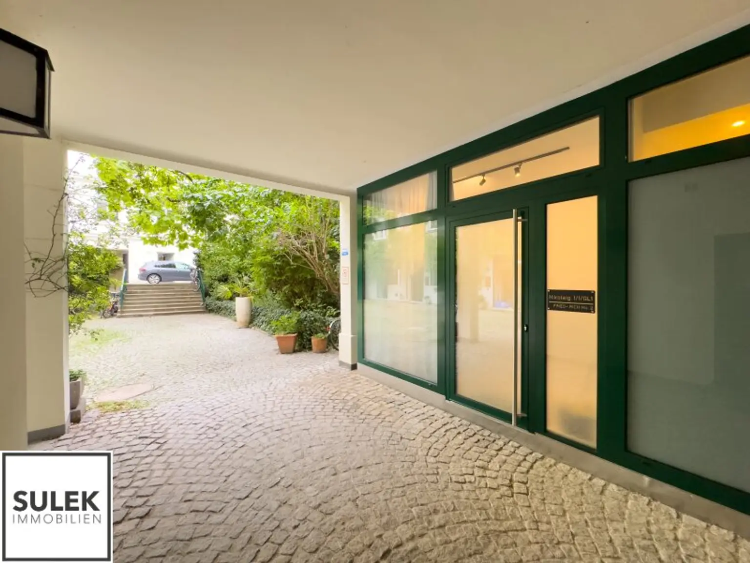 +++einmalig+++Top-sanierte Geschäftsfläche im Herzen der Wiener Innenstadt – umgewidmet in zwei moderne Apartments