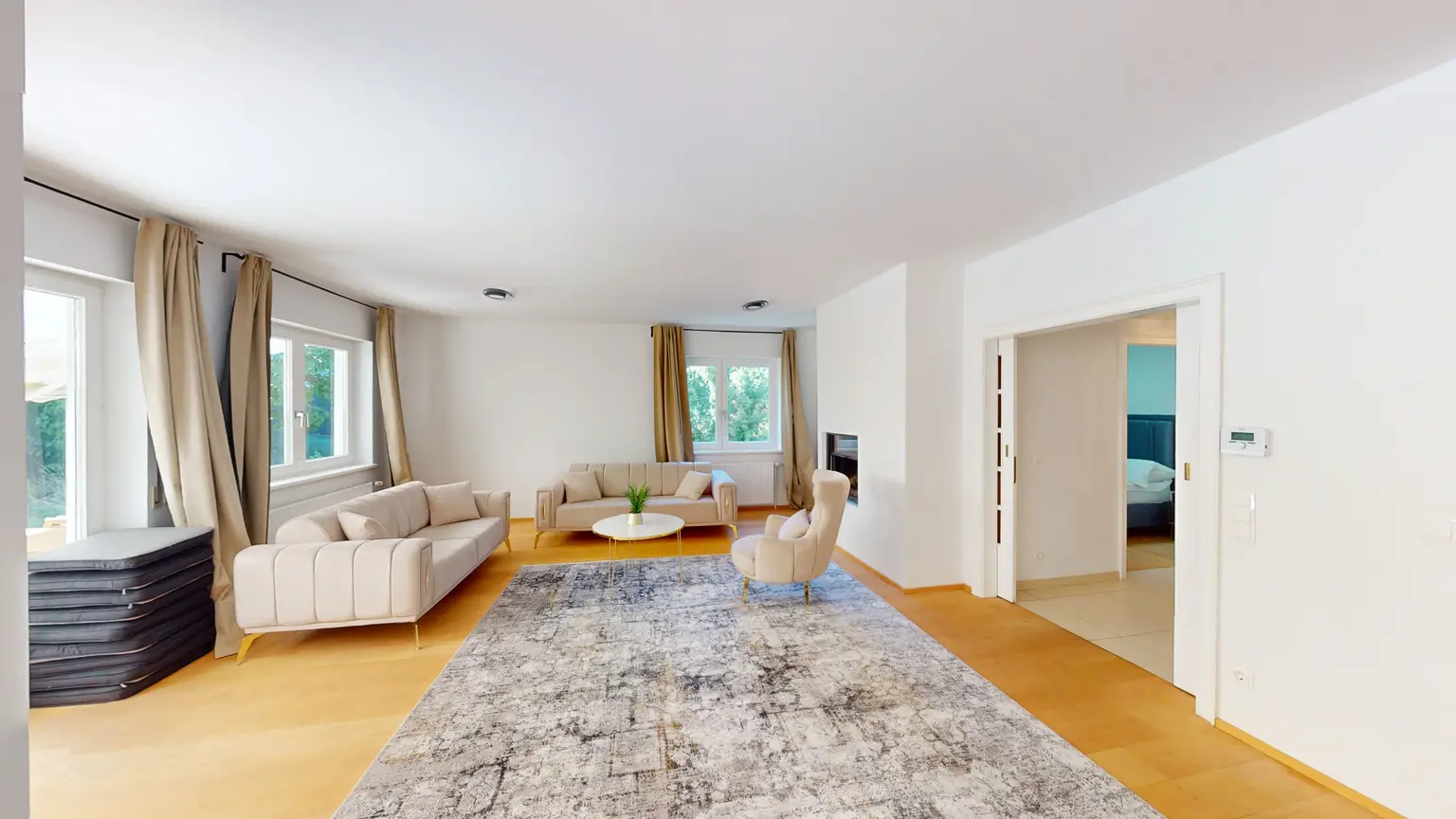 Wohnensemble mit 328 m² und Dachausbau-Möglichkeit