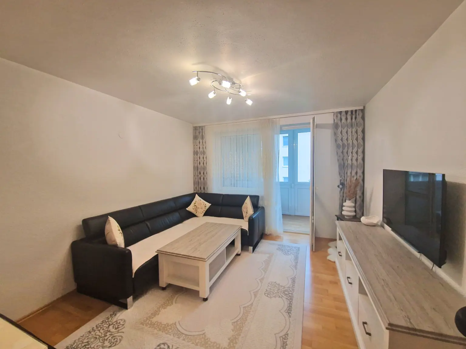4-Zimmer-Wohnung in ausgezeichneter Lage!