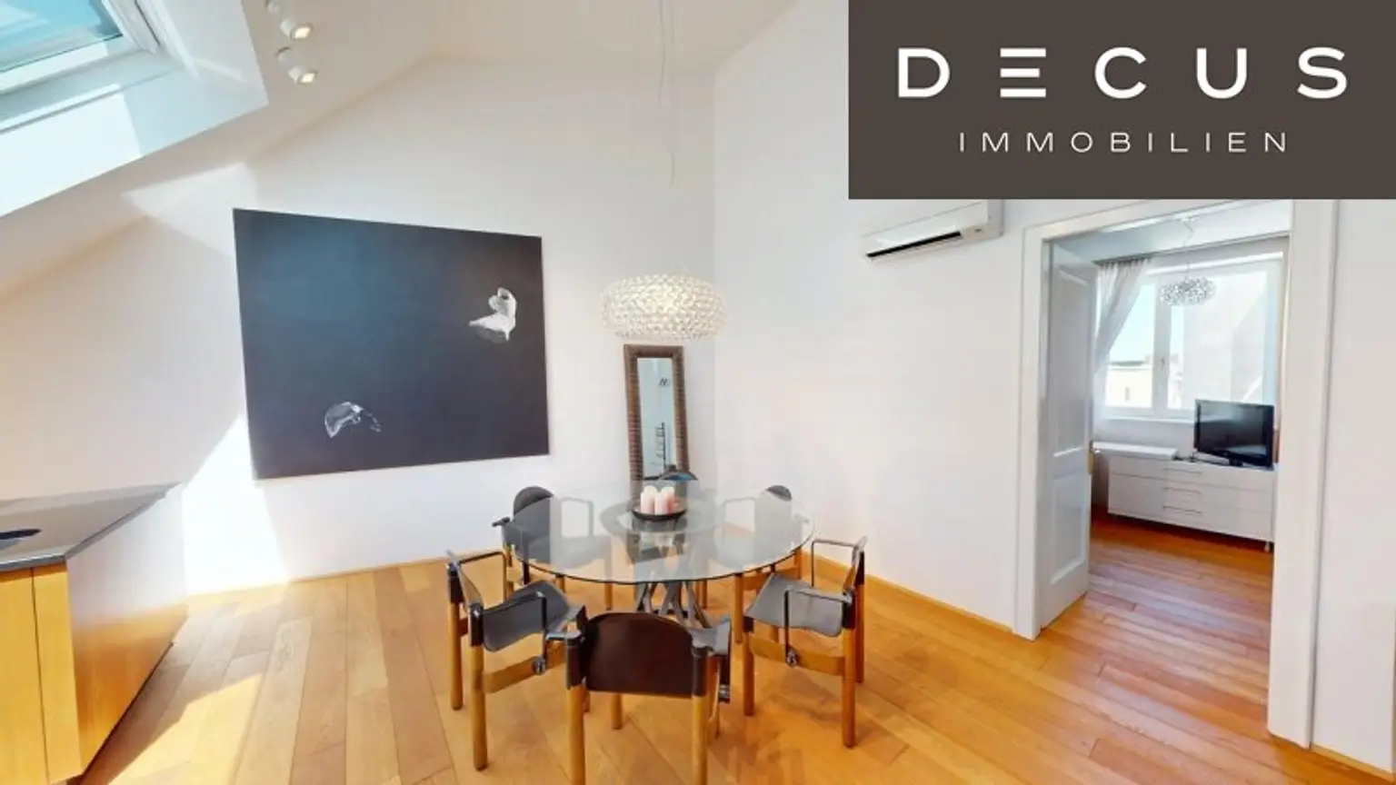 PENTHOUSE-RARITÄT: MIT DACHTERRASSE & 2 GARAGENPLÄTZEN
