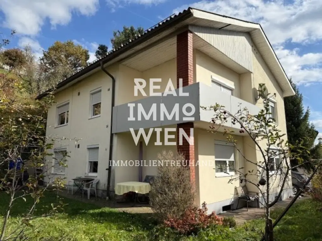Perfekt gelegenes EFH in Villach: ca.160 m² Wfl, Garten, Balkon & Stadtblick! 370.000 €