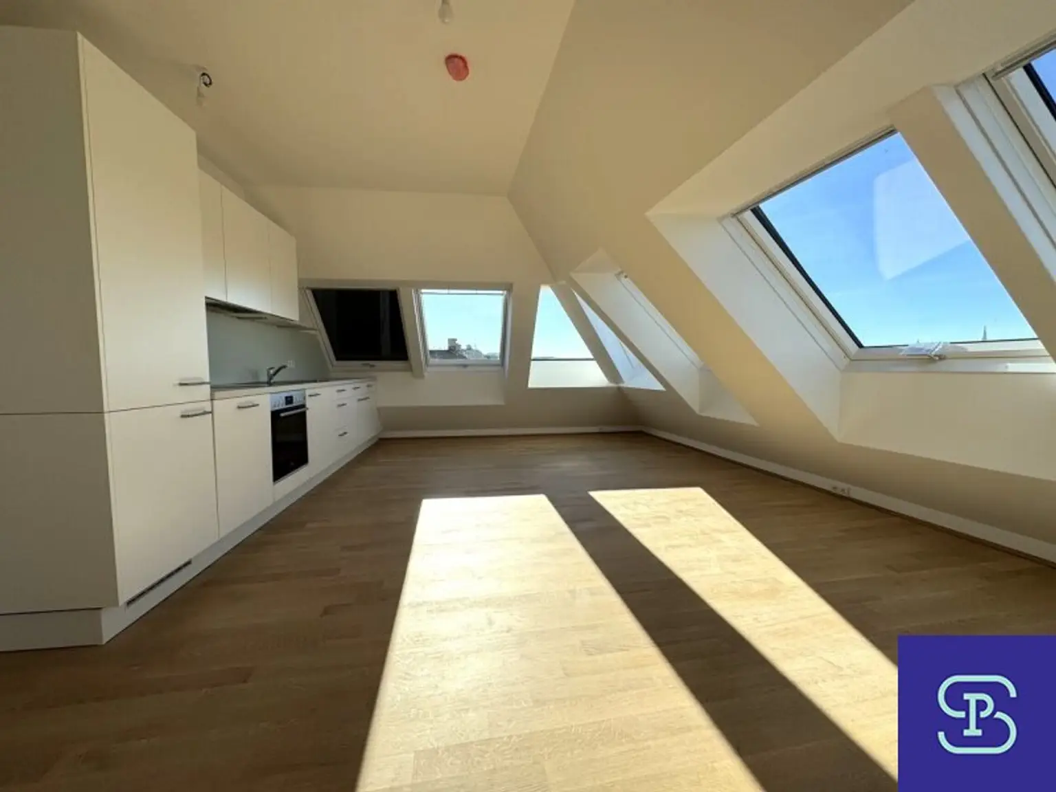 Provisionsfreier 104m² DG-Erstbezug mit Loggia und Einbauküche am Donaukanal - 1200 Wien