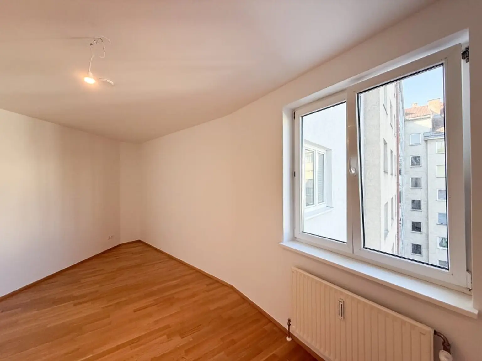 2-Zimmerwohnung in 1200 Wien mit Lift zu vermieten